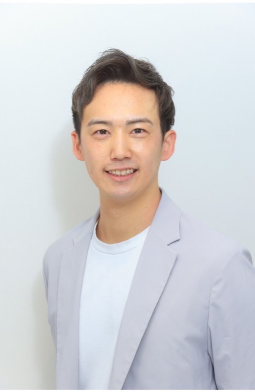 RYOHEI, stylist at Borderless Salon