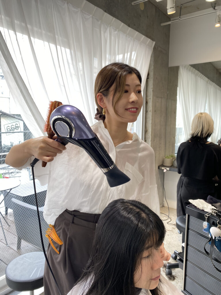 縮毛矯正の施術時間はどれぐらい?