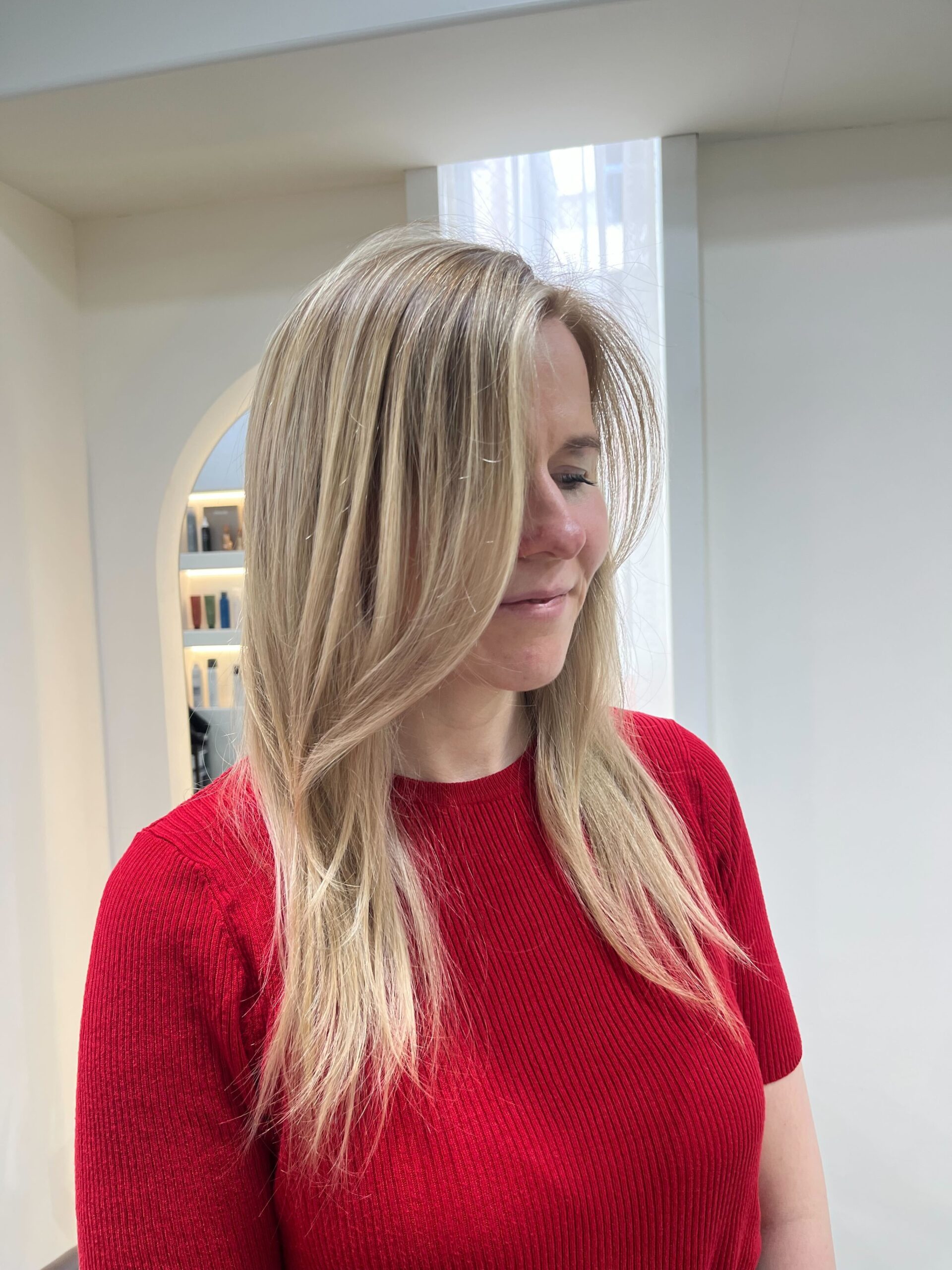 Glossy lightened hair after color at BORDERLESS SALON Tokyo